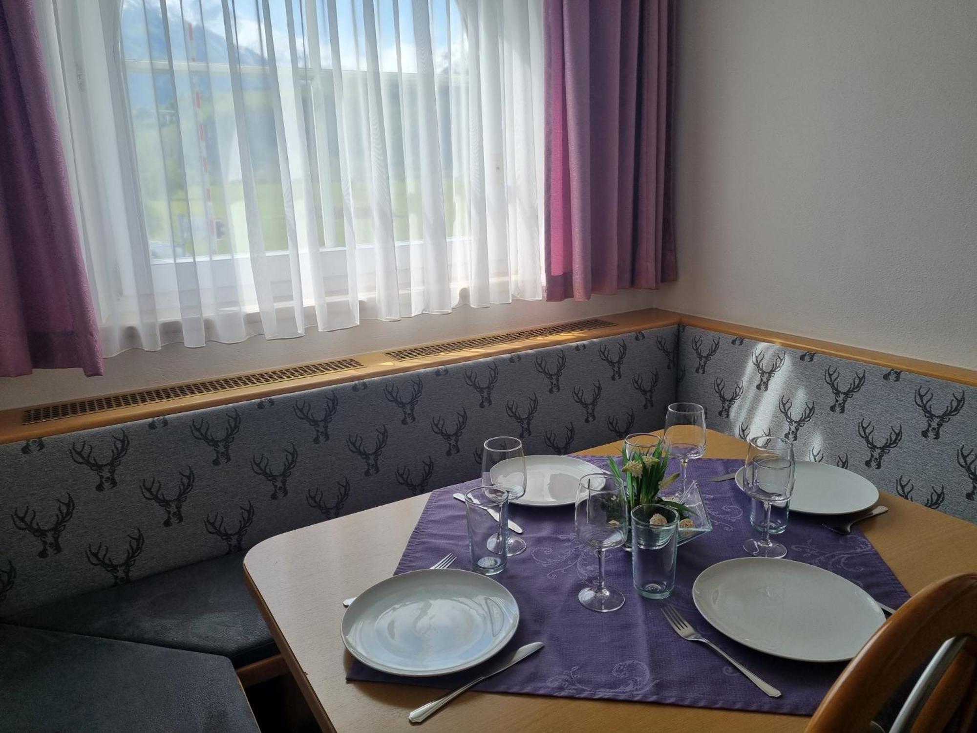 Appartements Mary Inklusive Tauern-Spa Kaprun Bagian luar foto