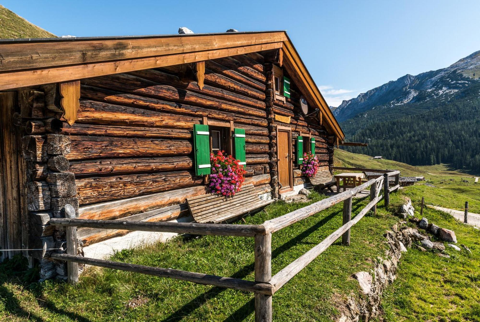 Appartements Mary Inklusive Tauern-Spa Kaprun Bagian luar foto